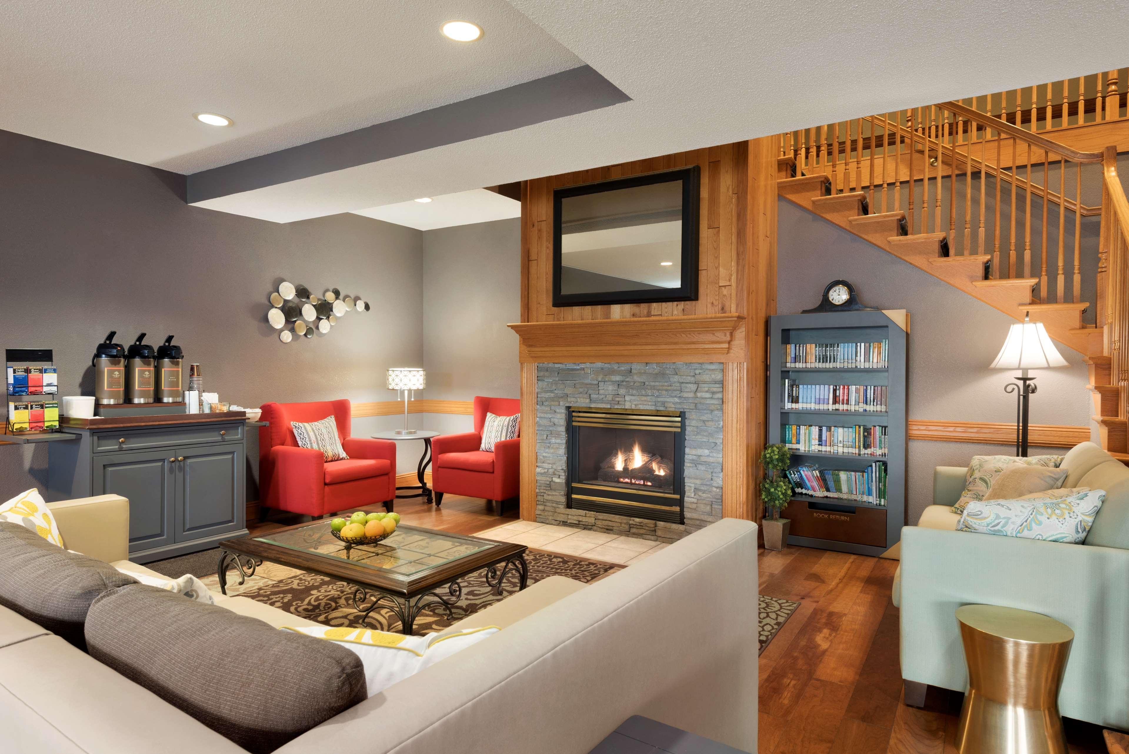 Country Inn & Suites By Radisson, Minneapolis-Шакопий Екстериор снимка